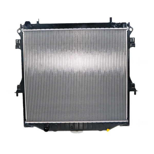 Radiator 38 / 38 mm Plastic Aluminium 578 x 638 x 26 mm Manual 2.5 2.8 L APD,APL Aftermarket suits Holden Colorado RG