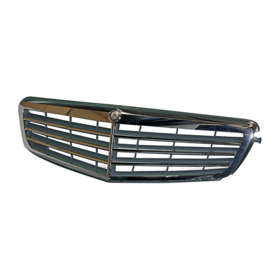 Grille OEM suits Mercedes-Benz C Class