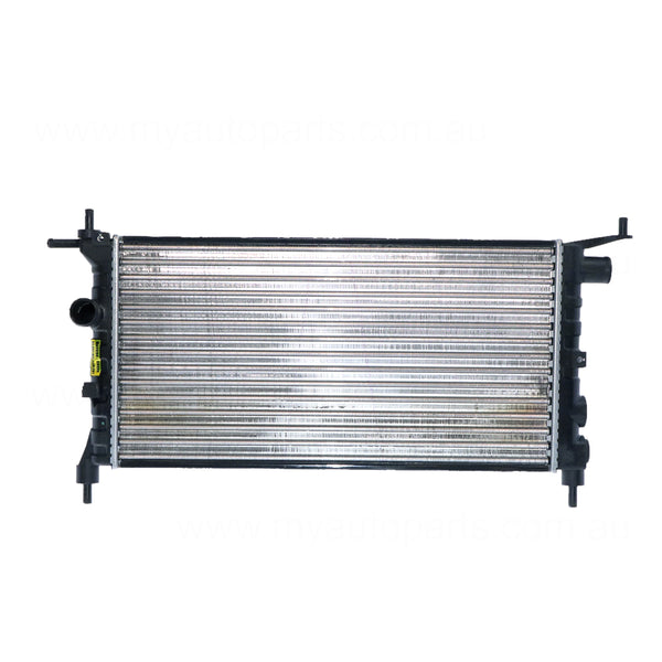 Radiator 34 mm 34 / Plastic Aluminium 530 x 285 x 23 mm Manual 1.2L L C12NZ Aftermarket Suits Holden Barina SB 1994 to 2001