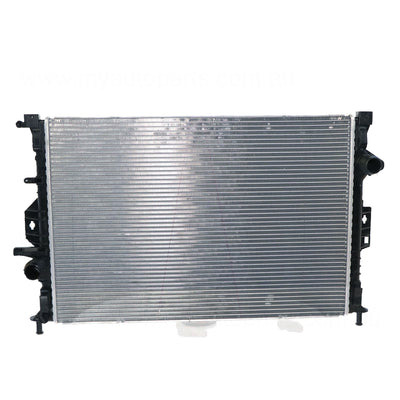 Radiator 39 / 39 mm Plastic Aluminium 670 x 448 x 26 mm Manual 1.6 L Aftermarket Suits Ford Kuga TF 2013 to 2016