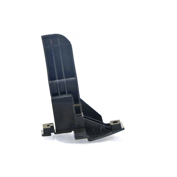 Front Bar Bracket Passenger Side OEM Suits Hyundai i30 PD 2017 to 2020