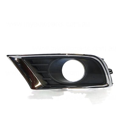Front Bar Grille With Fog Light Mount Passenger Side OEM suits Toyota Aurion GSV40R 8/2009 to 4/2012