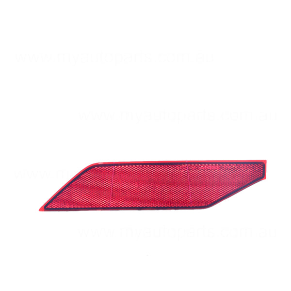 Rear Bar Reflector Passenger Side OEM suits Mitsubishi Pajero Sport QF