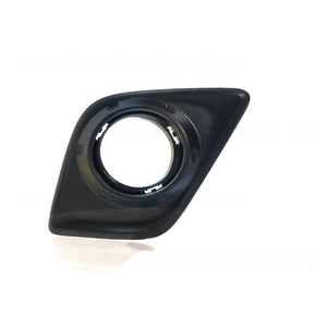 Front Bar Grille with Fog Light Mount Drivers Side Genuine suits Toyota Hilux GUN126R/136R 2015 to 2020