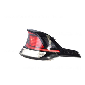 Kia Sportage OEM Tail Lamp Drivers Side 09/2021 to / - 92402P1010