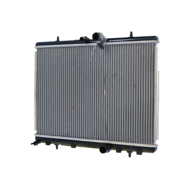 Radiator 32 / 32 mm Plastic Aluminium 380 x 549 x 26 mm Manual 2.0L L PSA Aftermarket Suits Peugeot 307 T5 2001 to 2005