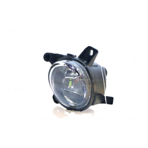 Fog Lamp Passenger Side OES  suits