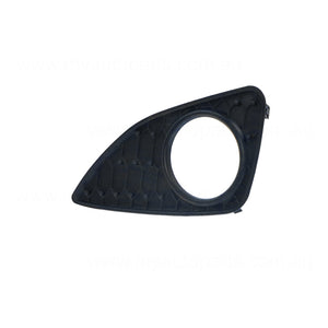Front Bar Grille With Fog Light Mount Drivers Side Aftermarket Suits Toyota Yaris ZR NCP131 8/2011 to 7/2014