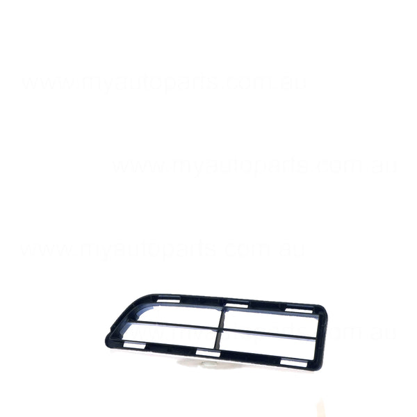 Front Bar Grille Driver Side OEM suits Toyota Hilux GUN125R/126R/136R 2020 On