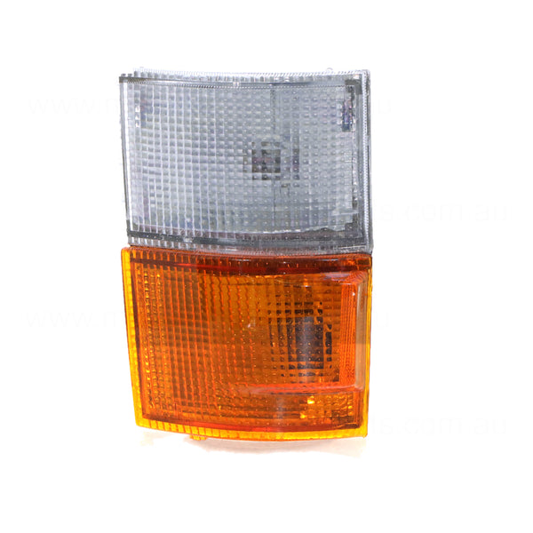 Front Park / Indicator Lamp Passenger Side Aftermarket Suits Toyota Hiace YH50/YH60 1983 to 1989