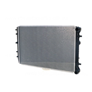 Radiator 32 mm 32 / Plastic Aluminium 629 x 388 x 26 mm Manual/Auto 1.4L,1.6L,1.9L L Aftermarket Suits Volkswagen Polo 9N 2002 to 2010
