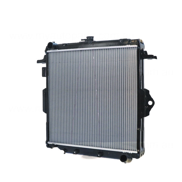 Radiator Aftermarket suits Toyota Landcruiser
