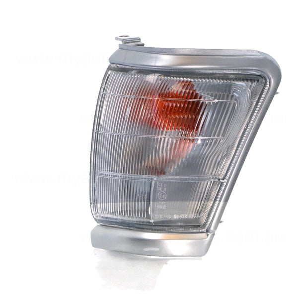 Front Park / Indicator Lamp Passenger Side Certified suits Toyota Hilux