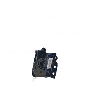 Rear Bar Bracket Passenger Side Genuine suits Toyota