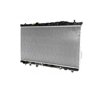 Radiator 35 mm 35 / Plastic Aluminium 410 x 728 x 26 mm Manual/Auto 2.7L L G6BAX Aftermarket Suits Hyundai Trajet FO 2000 to 2007