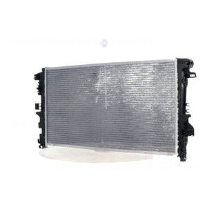 Radiator 38 / 38 mm Plastic Aluminium 680 x 415 x 26 mm Manual 2.2L,3.0L L 64698#,642990 Aftermarket Suits Mercedes-Benz Vito 639 2004 to 2015