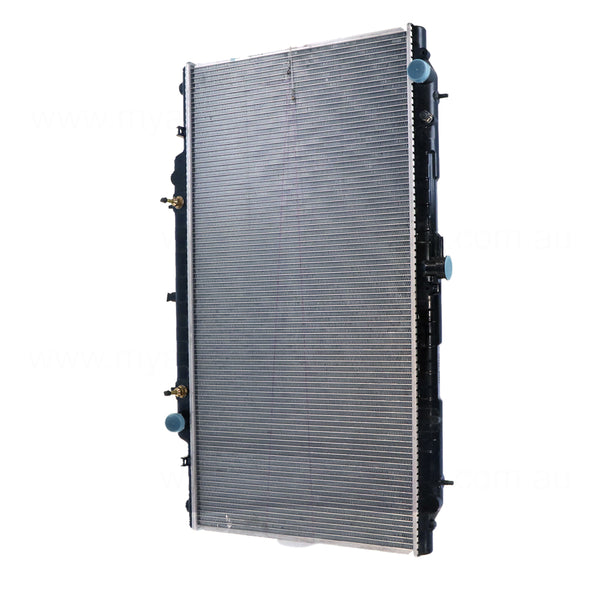 Radiator 35 / 35 mm Plastic Aluminium 450 x 908 x 36 mm Automatic 4.5L L TB45E Aftermarket Suits Nissan Patrol GU/Y61 1997 to 2016