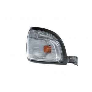 Front Park / Indicator Lamp Passenger Side Aftermarket Suits Toyota Townace YR22R/YR39R 1992 to 1996