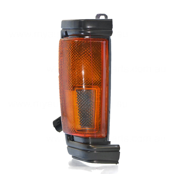 Front Park / Indicator Lamp Passenger Side Aftermarket Suits Nissan Navara D21 1986 to 1992