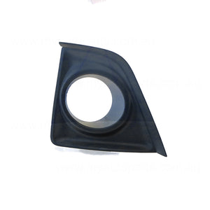 Front Bar Grille With Fog Light Mount Passenger Side Genuine Suits Toyota Corolla ZRE172R SX/ZR 12/2013 to 11/2016