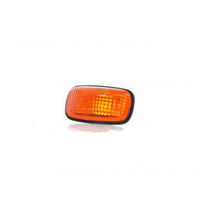 Guard Repeater Passenger Side Certified Suits Nissan Maxima A32 1994 to 1999