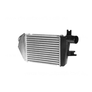 Intercooler OEM suits Mitsubishi