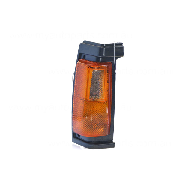 Front Park / Indicator Lamp Drivers Side Certified Suits Nissan Navara D21 1986 to 1992