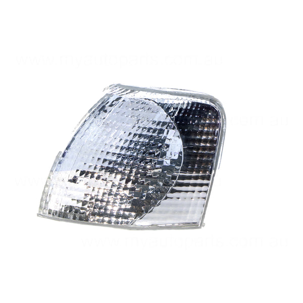 Front Park / Indicator Lamp Passenger Side Certified Suits Volkswagen Passat B5 1998 to 2000