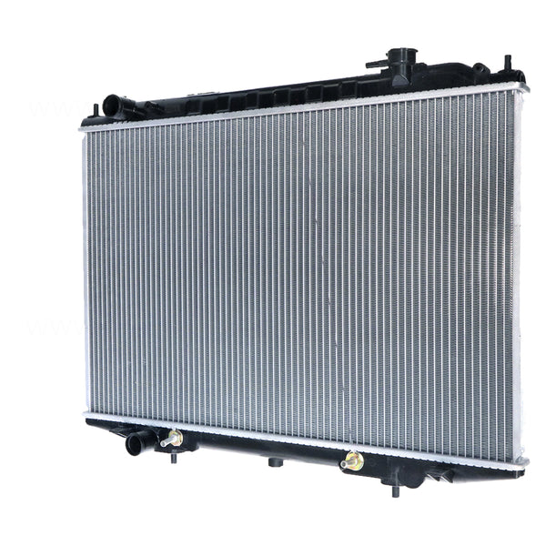 Radiator 35 mm 35 / Plastic Aluminium 450 x 688 x 26 mm Automatic 2.5 L YD25 Aftermarket Suits Nissan Navara D22 2001 to 2015