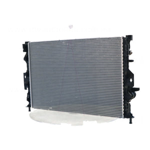 Radiator 38 / 38 mm Plastic Aluminium 670 x 499 x 26 mm Automatic 2.0L 2.5L L D5204/B5204/B5225 Aftermarket Suits Volvo S40 / V40 M Series 2013 to 2021