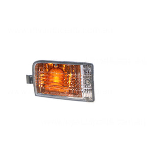 Front Bar Park / Indicator Lamp Drivers Side Genuine Suits Toyota RAV4 ACA20R/ACA21R/ACA22R/ACA23R 2000 to 2005