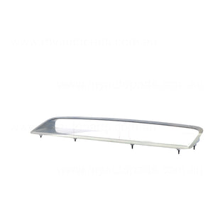 Genuine Bonnet Scoop suits Toyota Landcruiser VDJ78R, VDJ79R, VDJ76R 2007 to 2016