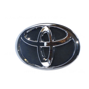 Grille Emblem Genuine suits Toyota Camry