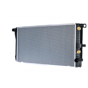 Radiator Aftermarket suits Ford