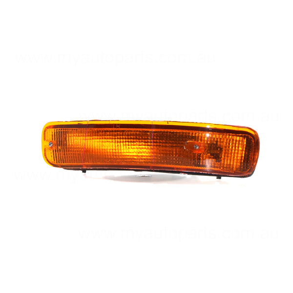 Front Bar Park / Indicator Lamp Passenger Side Certified suits