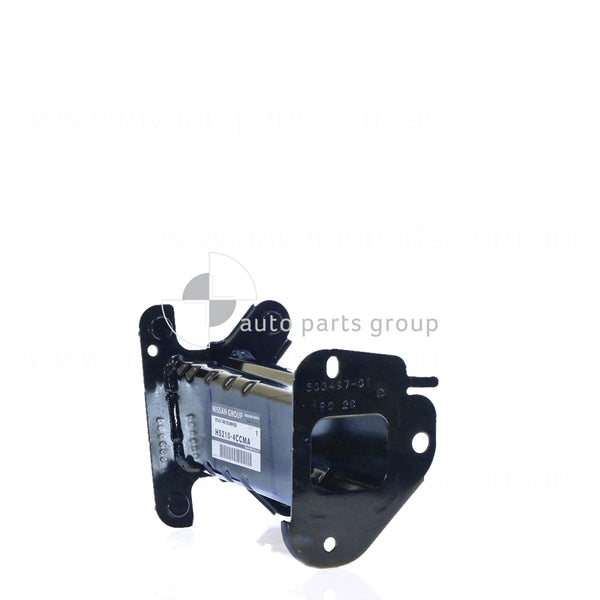 Rear Bar Bracket Drivers Side OEM suits Nissan X-Trail T32