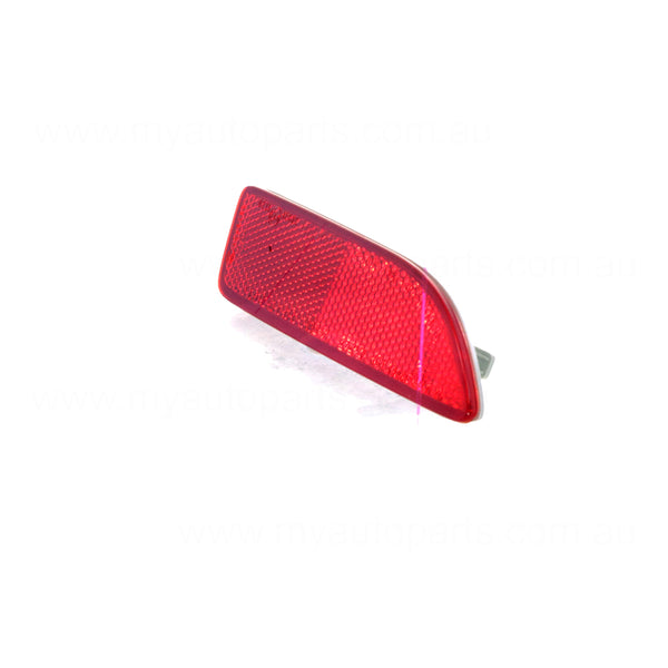 Rear Bar Reflector Drivers Side OEM suits