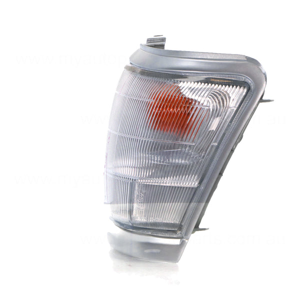 Front Park / Indicator Lamp Passenger Side Certified suits Toyota Hilux