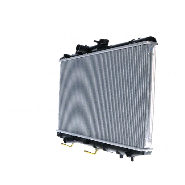 Radiator 31 / 31 mm Plastic Aluminium 350 x 688 x 26 mm Mauto 1.8 L 7A-FE Aftermarket Suits Toyota Corolla AE112R 1998 to 2001