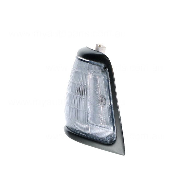 Front Park / Indicator Lamp Passenger Side Aftermarket Suits Toyota Hilux LN85R/LN86R/RN85R/RN90R/YN85R 1988 to 1997
