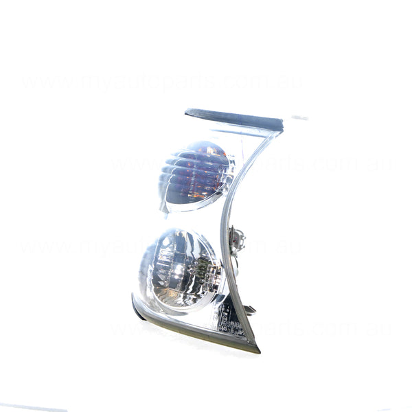 Front Park / Indicator Lamp Drivers Side OEM Suits Nissan Patrol GU/Y61 1997 to 2016
