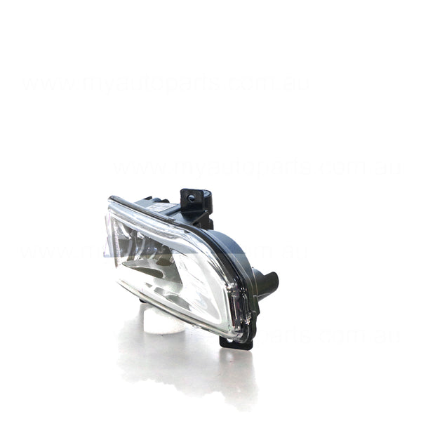 Fog Lamp Passenger Side OEM suits Nissan