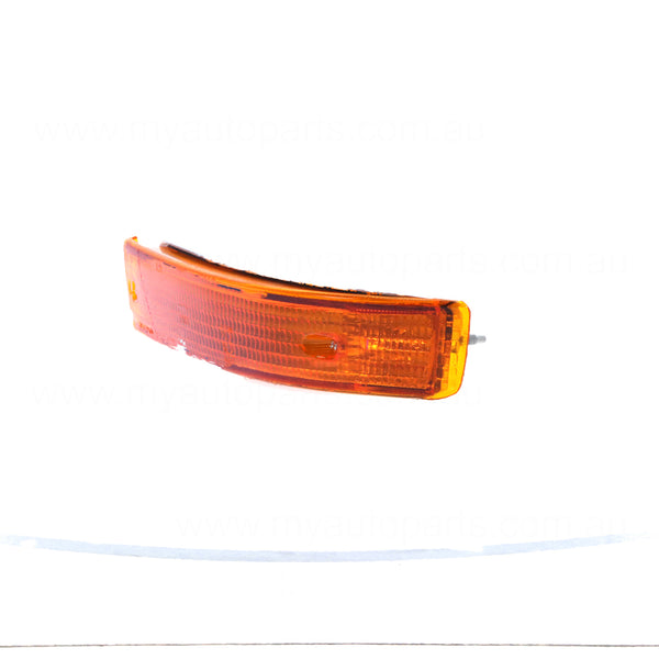 Front Bar Park / Indicator Lamp Passenger Side Certified suits