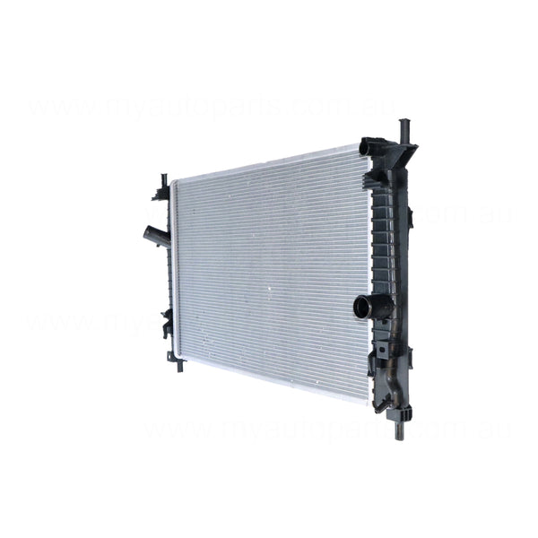 Radiator 34 / 34 mm Plastic Aluminium 670 x 370 x 16 mm Manual/Auto 2.0L,2.3L,2.5L L LF,L3,L5 Aftermarket suits Mazda 3 BL