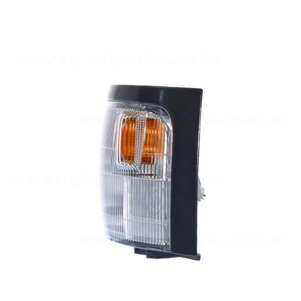 Front Park / Indicator Lamp Passenger Side Aftermarket Suits Bus Coaster BB40/HZB50/BB50/XZB50 1993 to 2021