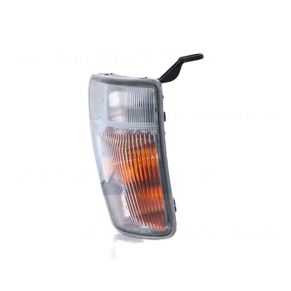 Front Park / Indicator Lamp Drivers Side OEM Suits Toyota Townace KR42R/SR40R/YR22R 1997 to 2001