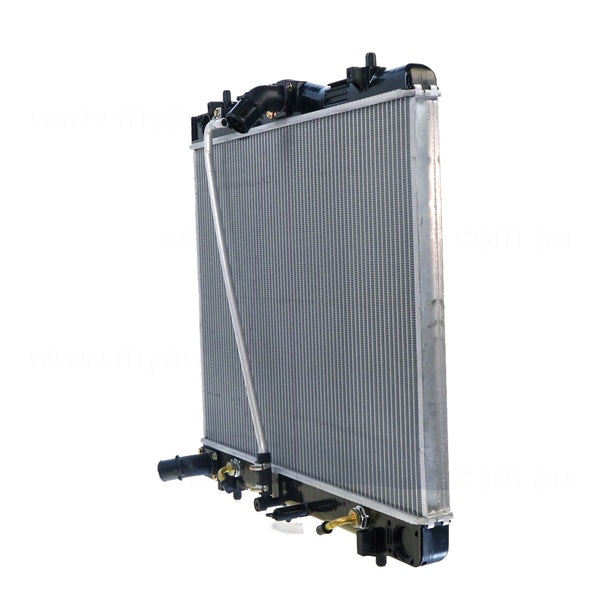Radiator Aftermarket suits Toyota Hiace