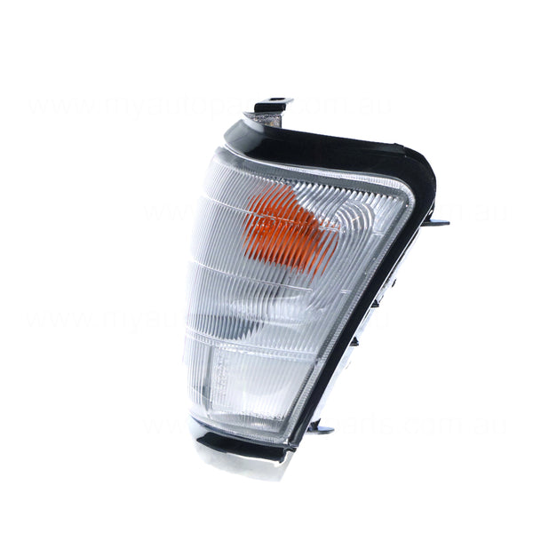 Chrome Front Park / Indicator Lamp Passenger Side Certified suits Toyota Hilux SR5 1997 to 2001