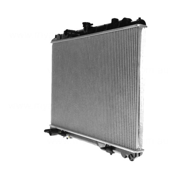 Radiator 35 / 35 mm Plastic Aluminium 450 x 688 x 26 mm Manual/Auto 2.5 L QR25DE Aftermarket Suits Nissan X-Trail T30 2001 to 2007