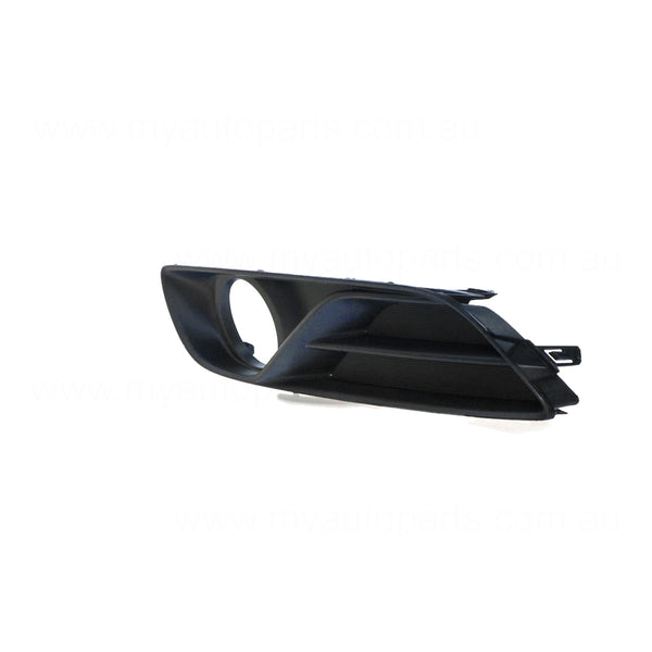 Front Bar Grille With Fog Light Mount Passenger Side OEM Suits Nissan Pulsar B17 2012 to 2017